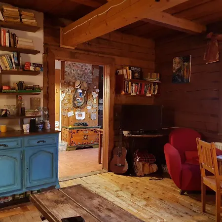 Hostel Good Bye Lenin