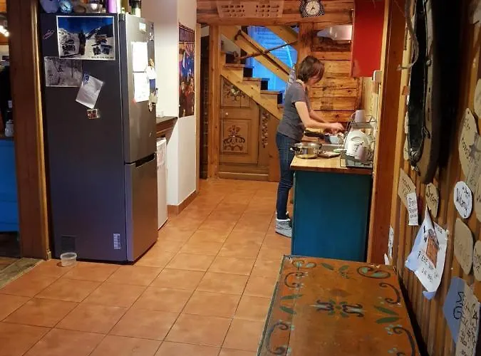 Good Bye Lenin אכסניה *